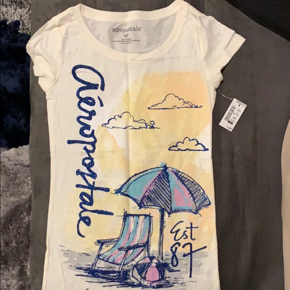 Aeropostale T-Shirt. Brand new!